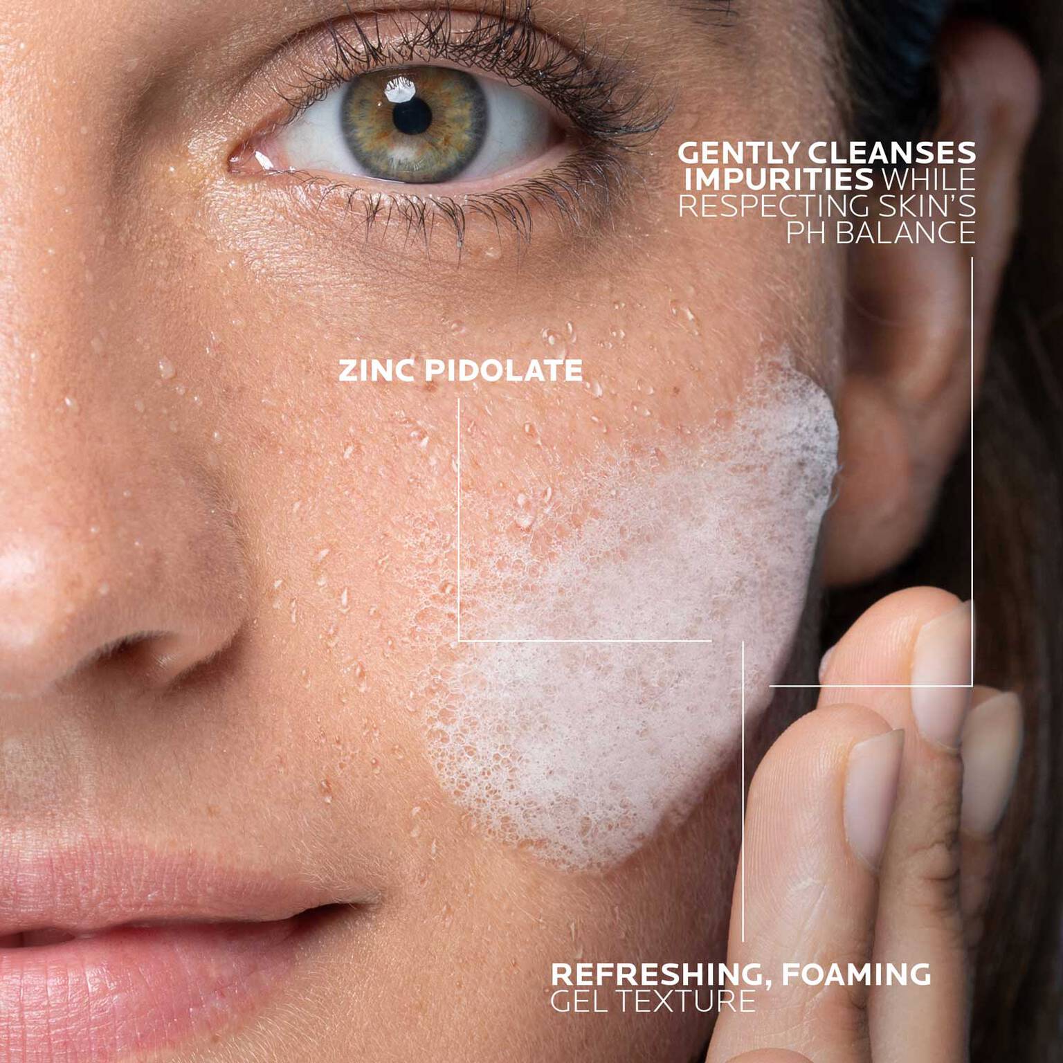 effaclar-gel-facial-wash-for-oily-skin-n2 LaRochePosay-Product-Effaclar-Effaclar-Foaming-Gel-400ml-3337872411991-texture-REV.jpg